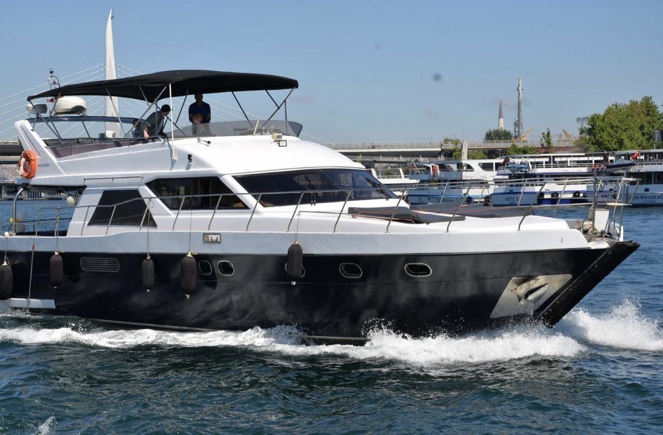 Private 18m Motor Yacht in karakoy, Istanbul
