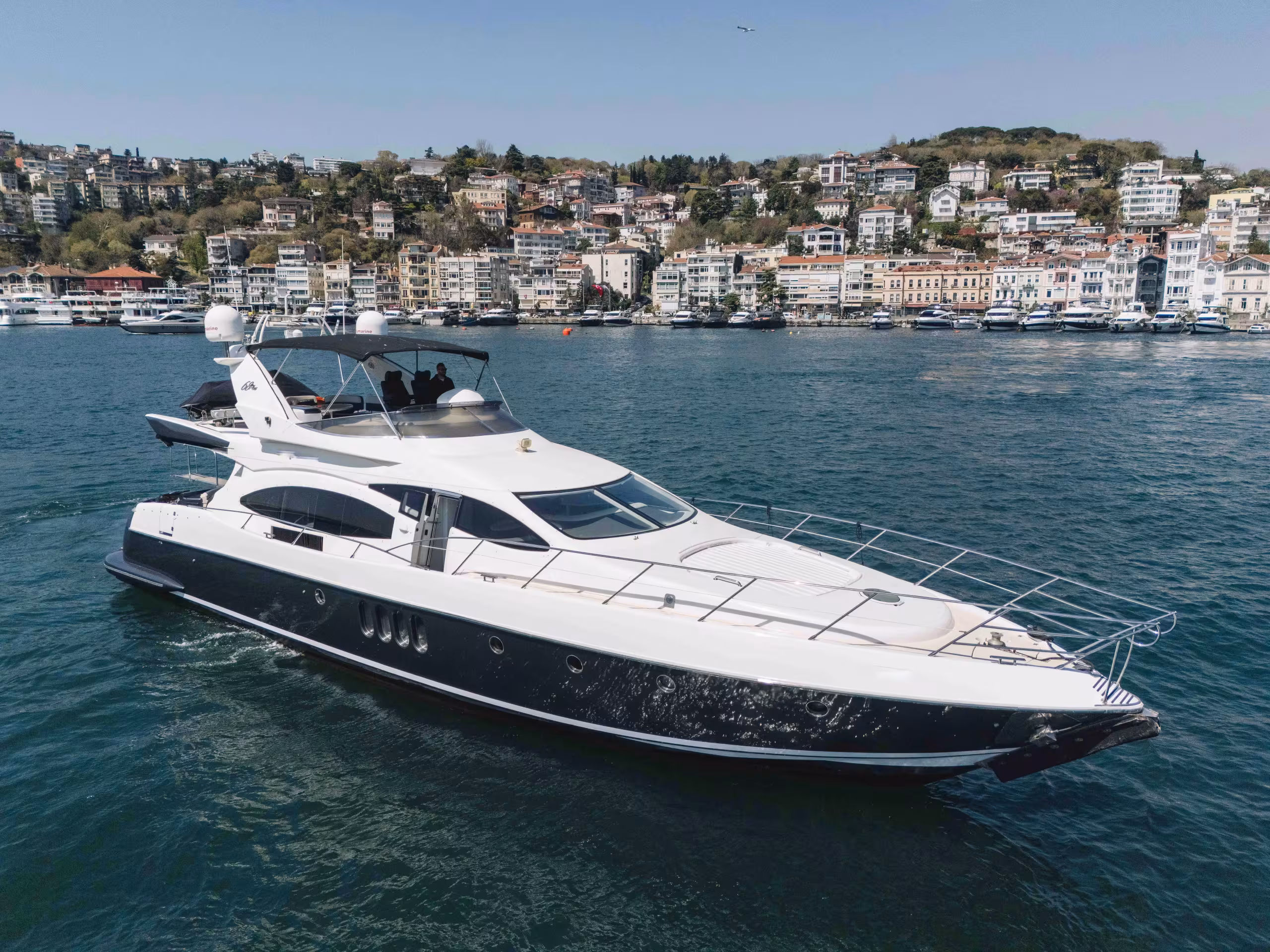 Motor yacht AZM PLUS MOTORYAT B66 AZM PLUS MOTORYAT B66 2400hp yacht rental in Istanbul