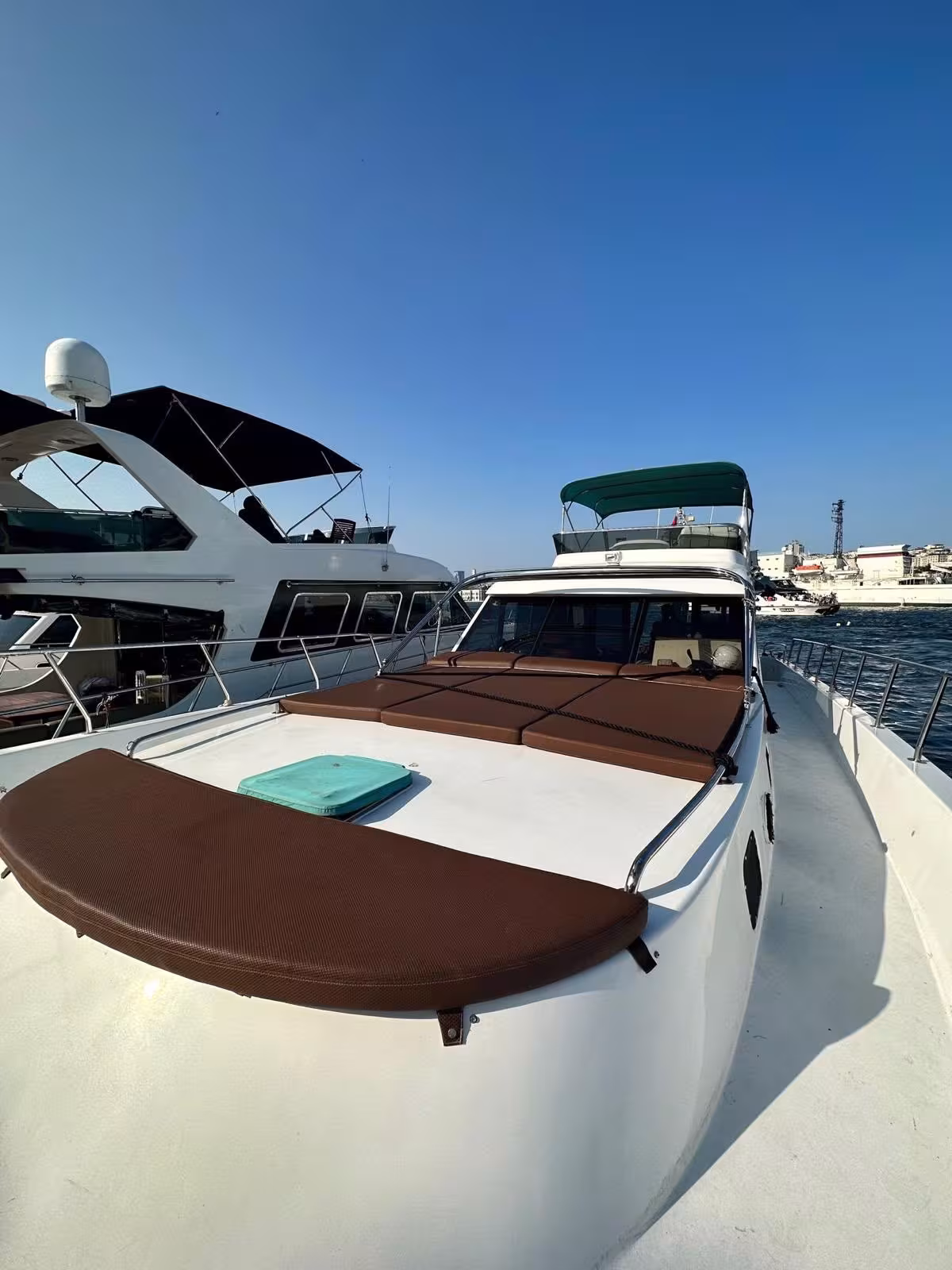 Istanbul 17m Motor Yacht 10 Guests — 2