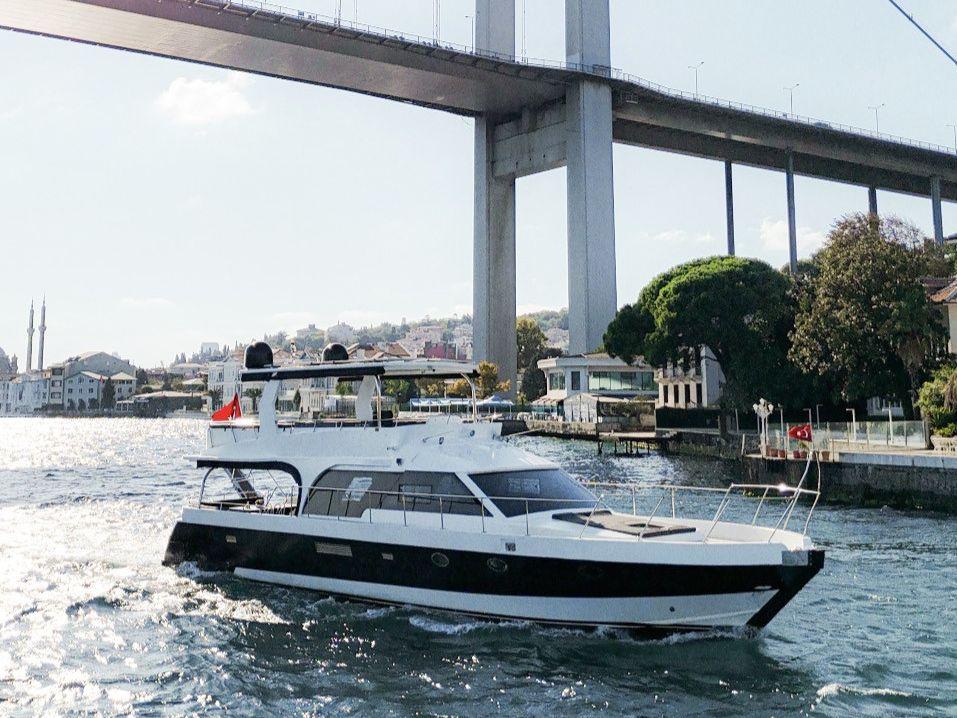 Exclusive Bosphorus Escape Aboard 69ft Custom Yacht – Tailored Private Charter Turkeyachts — 7