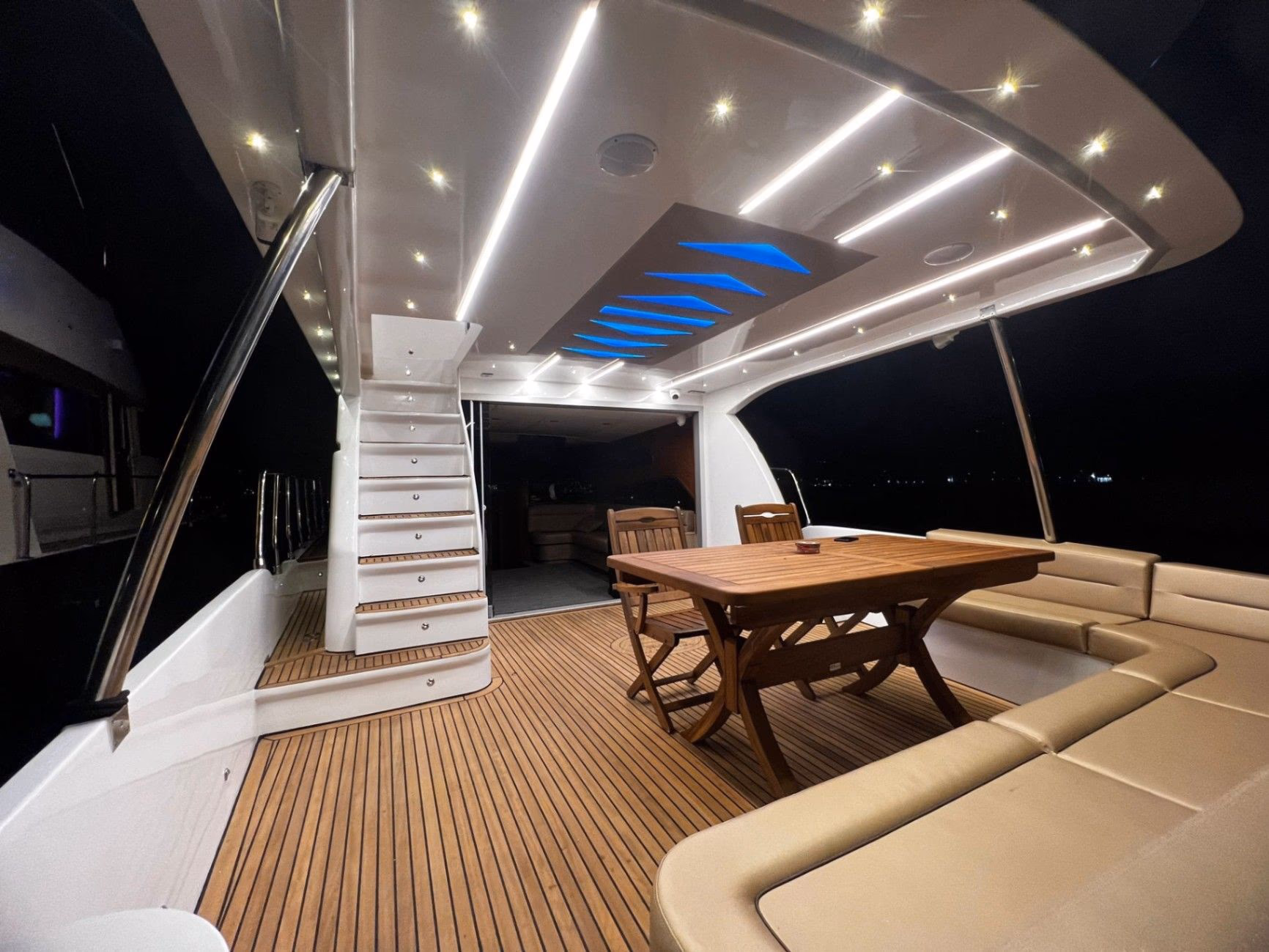 Private 17m Motor Yacht in Arnavutkoy, Istanbul photo 2