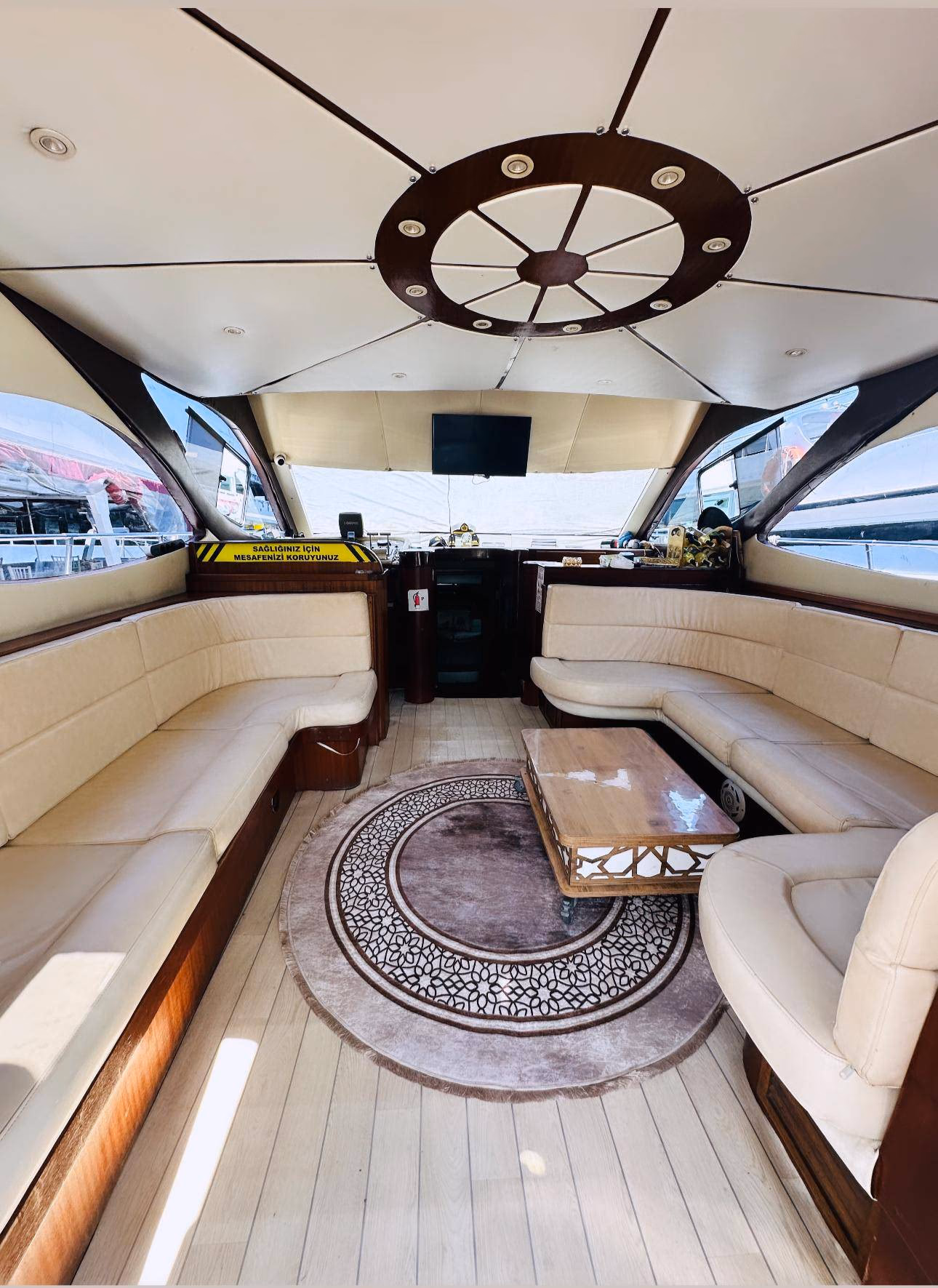 Private 18m Motor Yacht in Unkapani, Istanbul photo 4