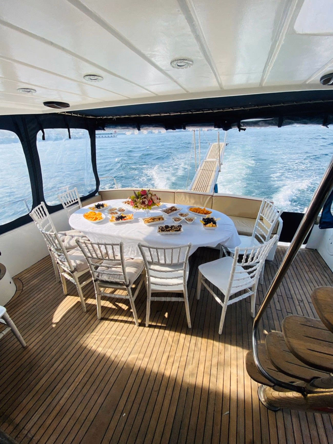 Private 18m Motor Yacht in Unkapani, Istanbul photo 5