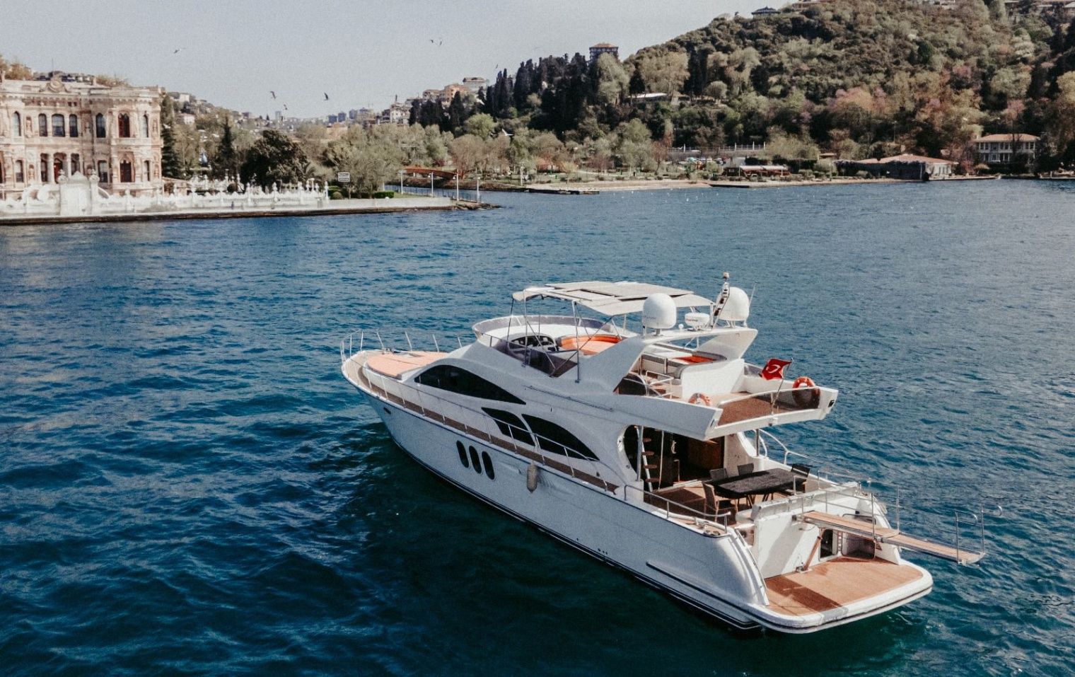 Kiralık Azimut 22m Motoryat - 227 — 2