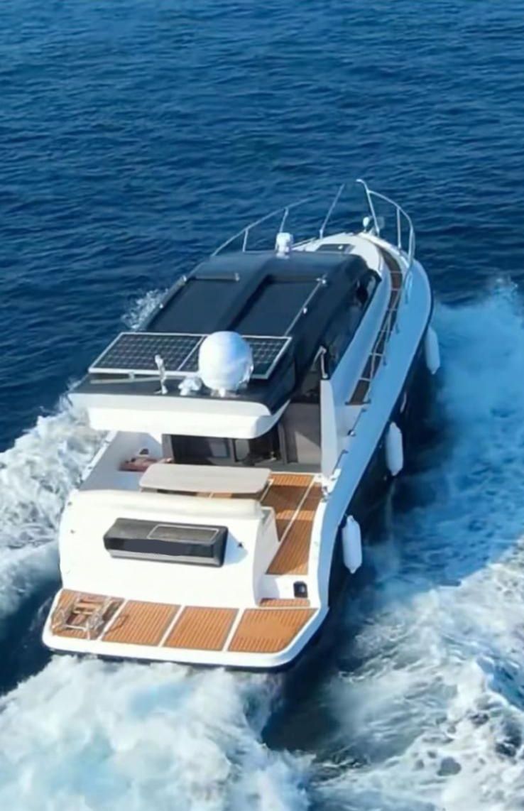 Kiralık Özel yapım 11m Motoryat - 380 — 2