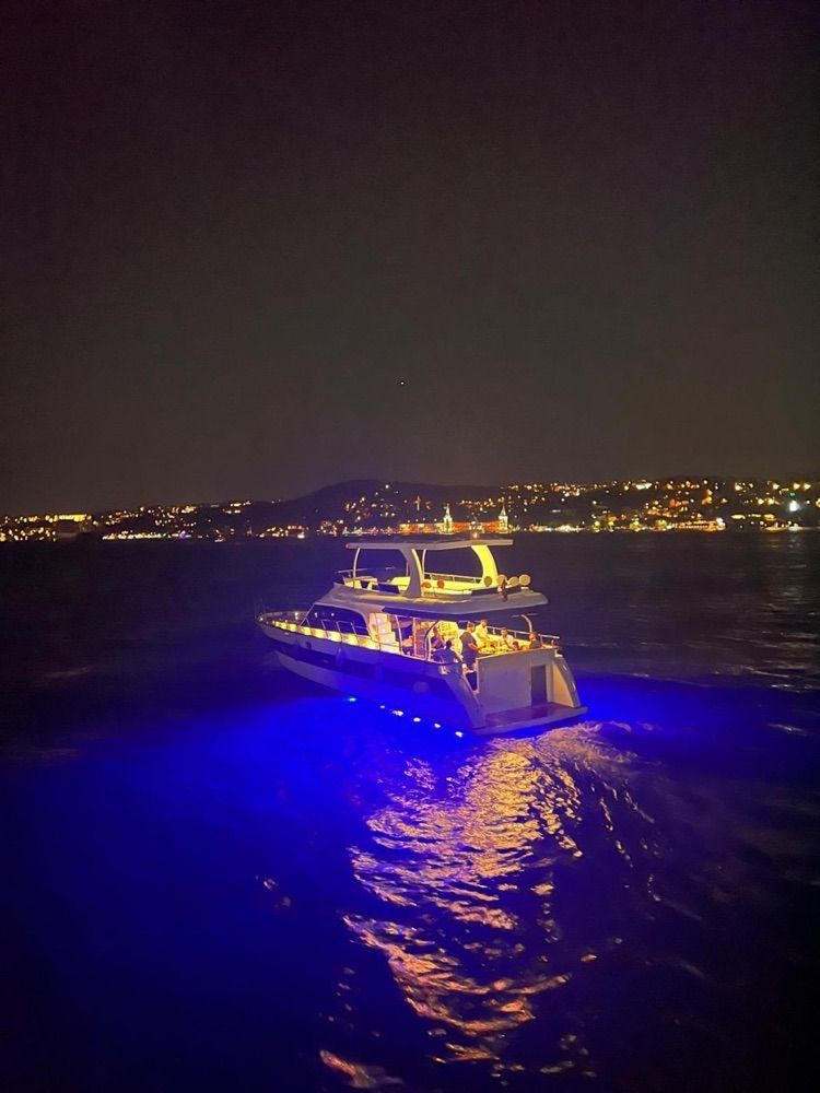 Kiralık Özel yapım 18m Motoryat - 80 — 3