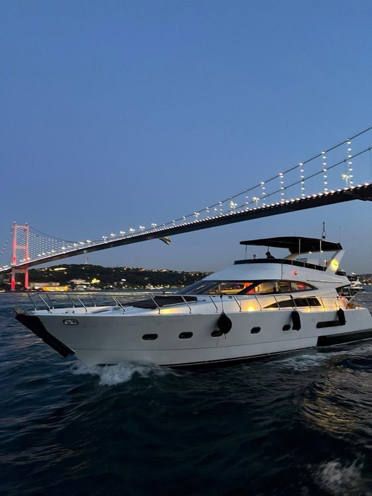 Kiralık Özel yapım 22m Motoryat - 913 yacht rental in Istanbul