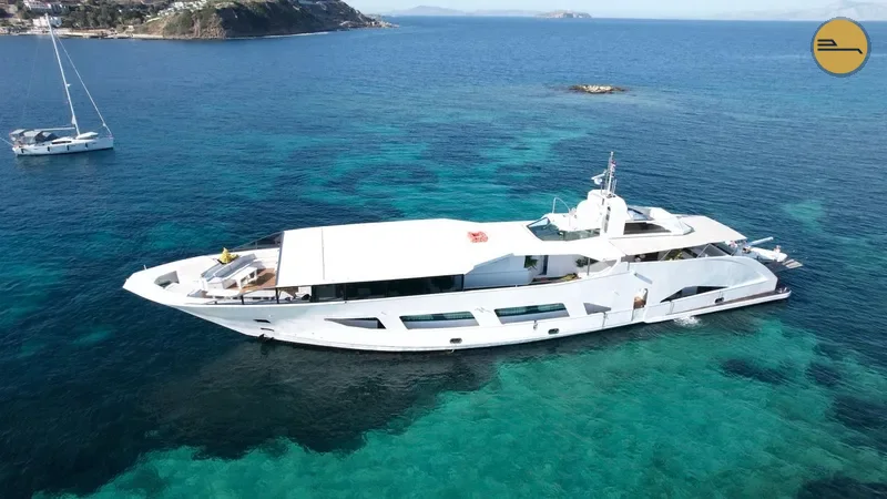 Bodrum Superyacht 12 Guests 6 Cabins — 3
